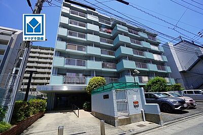外観:R8年5月リフォーム完了済^^警固小学校すぐ^^歩1分。天神徒歩圏内で周辺環境充実^^歩6分圏にカイタックスクエアガーデン&ボンラパス&コンビニ3種&ドラッグイレブン&郵便局など 外観:R8年5月リフォーム完了済^^警固小学校すぐ^^歩1分。天神徒歩圏内で周辺環境充実^^歩6分圏にカイタックスクエアガーデン&ボンラパス&コンビニ3種&ドラッグイレブン&郵便局など