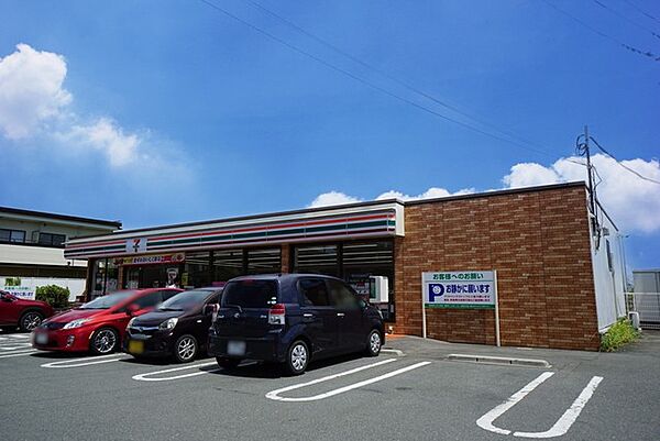 セブンイレブン　小郡三国が丘店