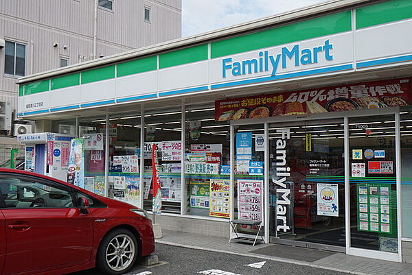 ファミリーマート　福岡清川三丁目