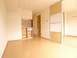 レイストリーフ 1階2LDKのリビング/ダイニング