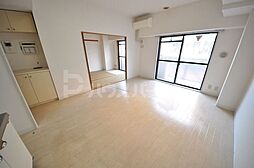 マンション白陽 5階2LDKのリビング/ダイニング