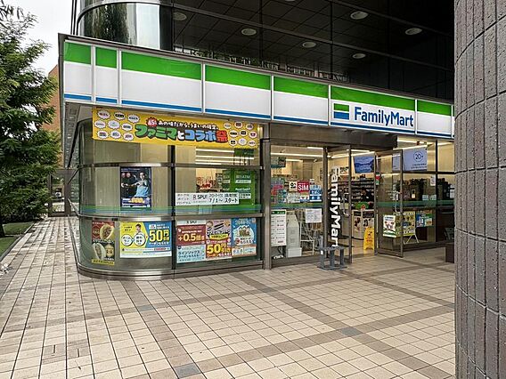 本物件より徒歩...