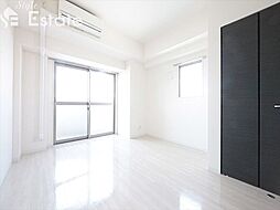 ロイヤルピジョンライズ 802 8階1Kのリビング/ダイニング