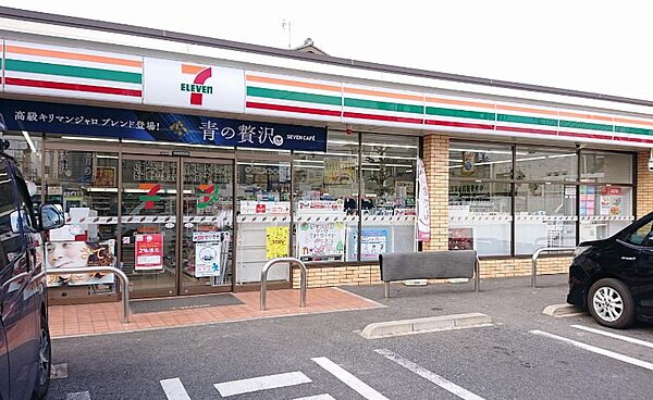 画像16:セブンイレブン 名古屋池見2丁目店（613m）