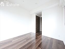 JR東海道本線 金山駅 徒歩5分の賃貸マンション 4階1Kのリビング/ダイニング