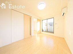 レッド・リーブスVIII 201 2階1LDKのリビング/ダイニング