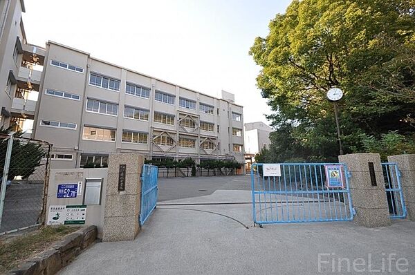 画像26:神戸市立垂水中学校 1229m