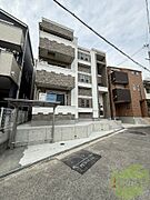 垂水駅より徒歩20分 築1年4ヶ月 3階建の賃貸物件