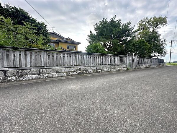 detached 秋田県にかほ市中三地字中村16
地図を見る
