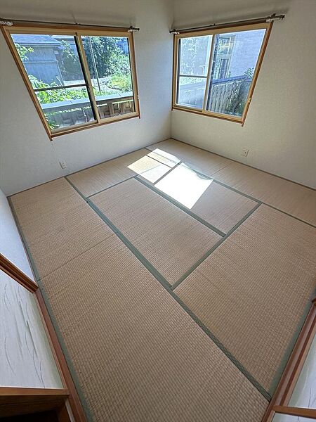 detached 秋田県にかほ市中三地字中村16
地図を見る