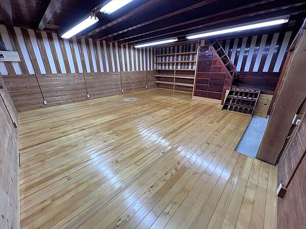 detached 秋田県にかほ市中三地字中村16
地図を見る