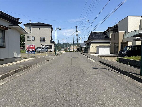 detached 秋田県にかほ市平沢字清水48
地図を見る