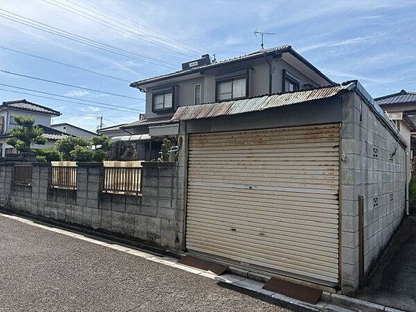 現状車庫1台ですが増設できます