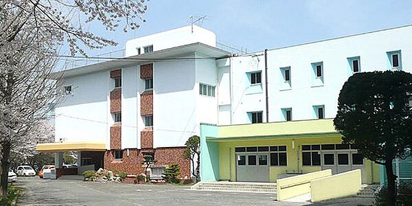 飯塚市立立岩小学校 徒歩14分。 1050m