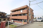 市川本町駅より徒歩8分 築22年5ヶ月 3階建の賃貸物件
