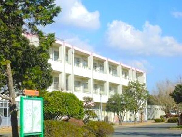 市原市立養老小学校（440m）
