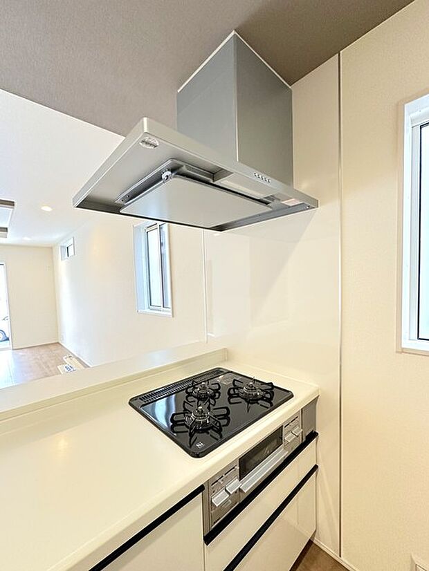レンジフード&3口コンロ