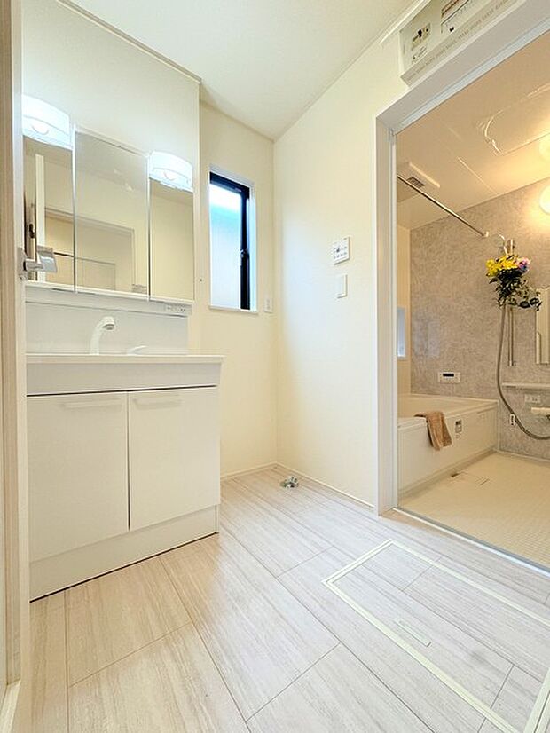 室内洗濯機置き場あり