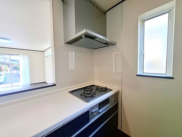 レンジフード＆3口コンロ
