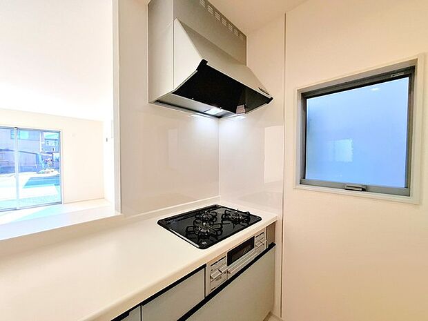 レンジフード＆3口コンロ