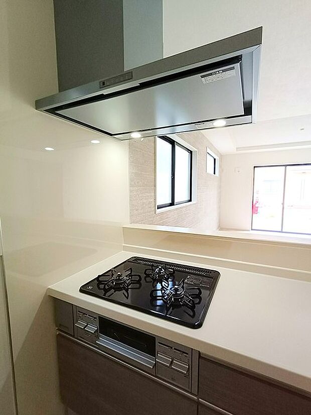 レンジフード&3口コンロ