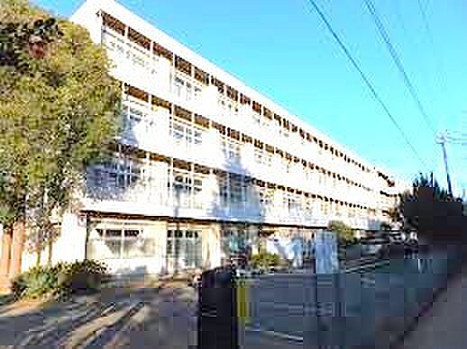 千葉市立さつきが丘中学校(1100m)