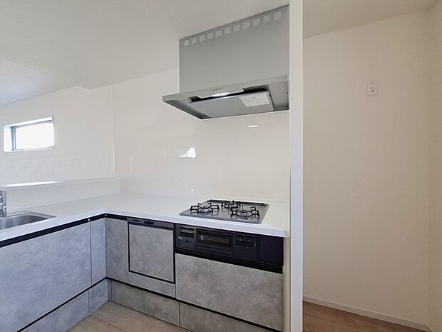 レンジフード&3口コンロ