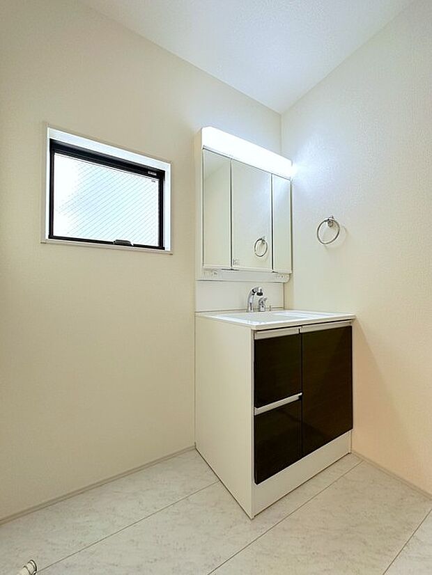 1F 室内洗濯機置き場あり