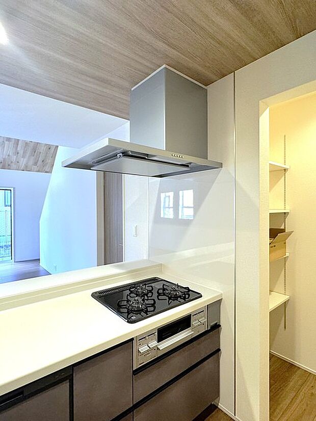 3口コンロ＆レンジフード