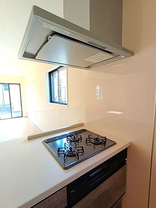 レンジフード＆3口コンロ