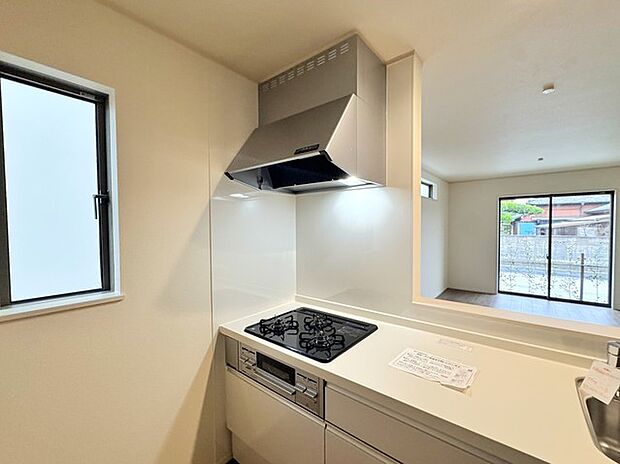レンジフード＆3口コンロ