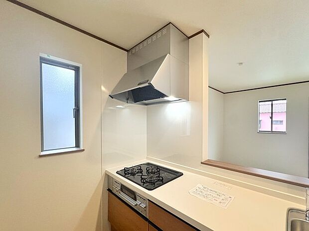レンジフード＆3口コンロ