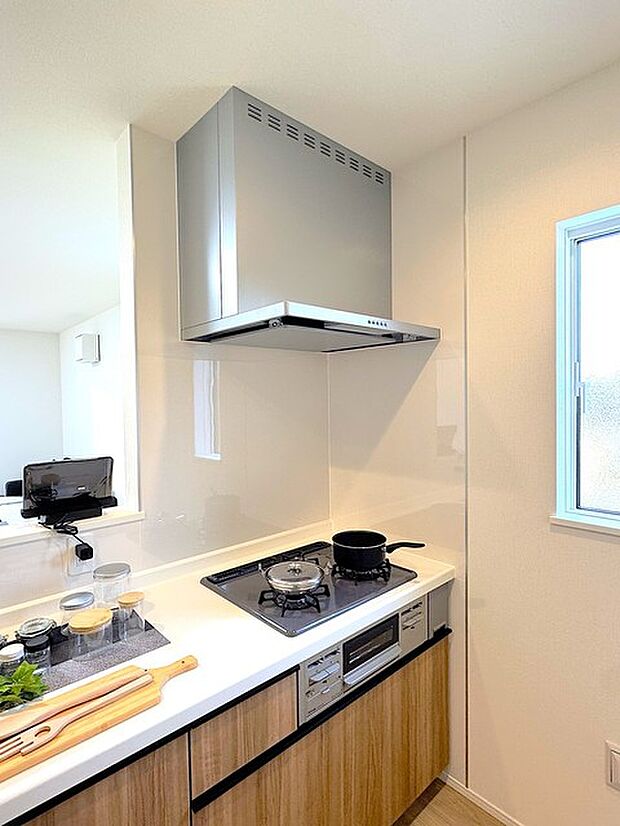 3口コンロ&レンジフード
