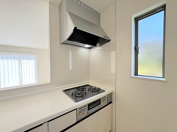 レンジフード＆3口コンロ
