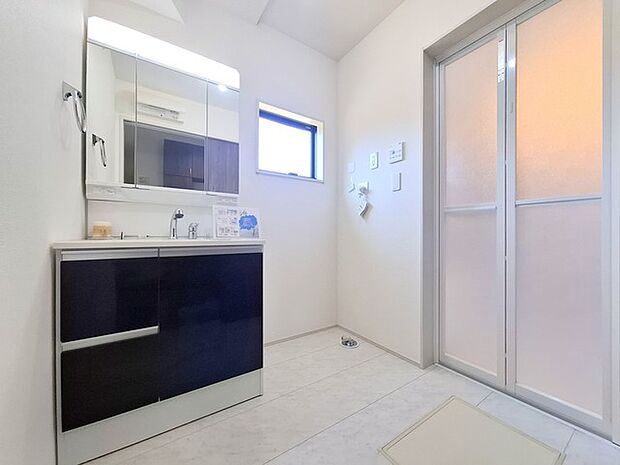 室内洗濯機置き場あり