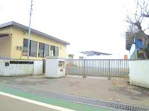 四街道市立栗山小学校(450m)