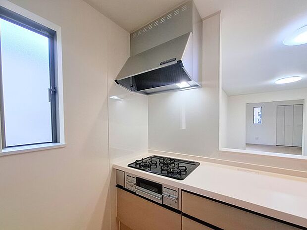 レンジフード&3口コンロ
