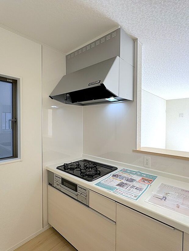 3口コンロ&レンジフード