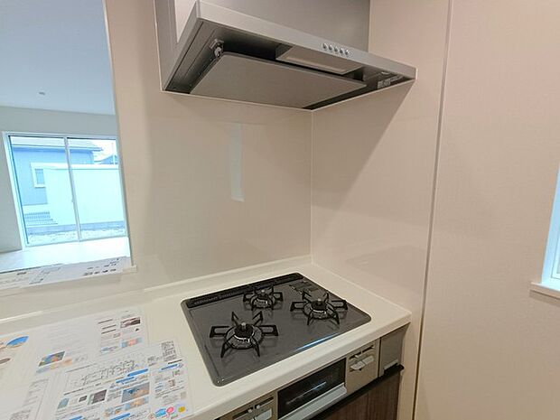 3口コンロ&レンジフード