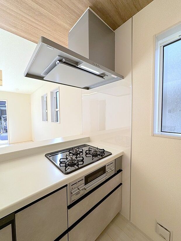 3口コンロ&レンジフード