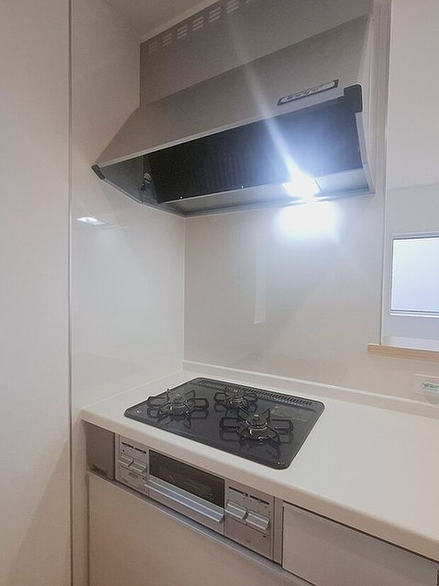 3口コンロ&レンジフード