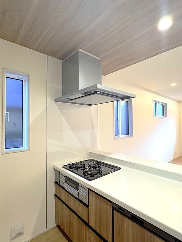 3口コンロ&レンジフード