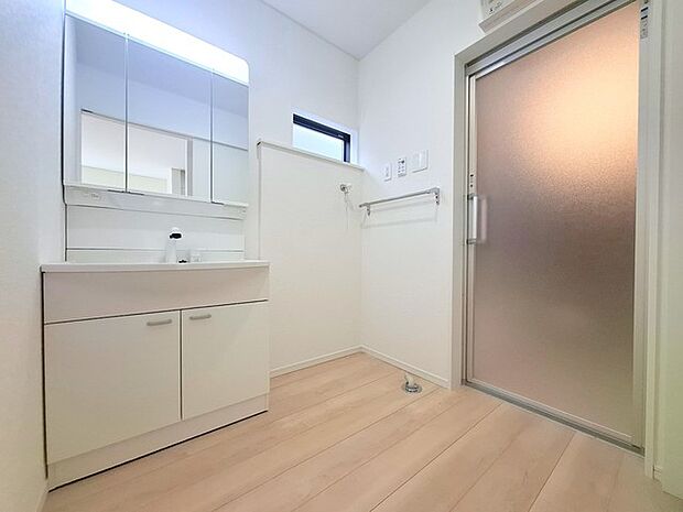 室内洗濯機置き場あり