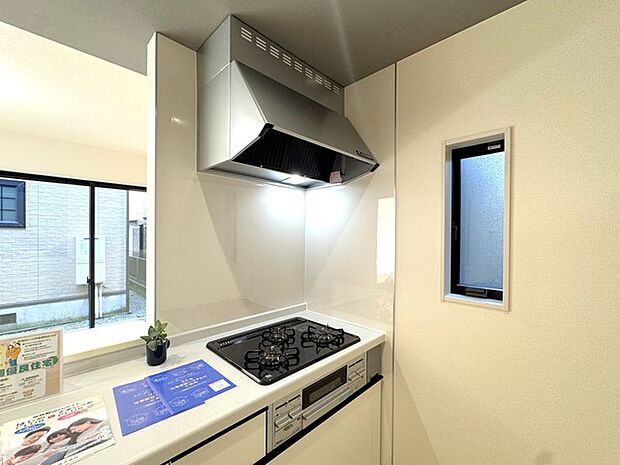 レンジフード＆3口コンロ