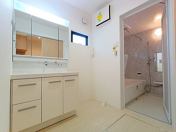 室内洗濯機置き場あり