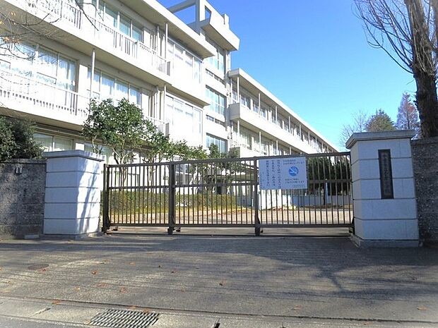 千葉市立小倉小学校（950m）