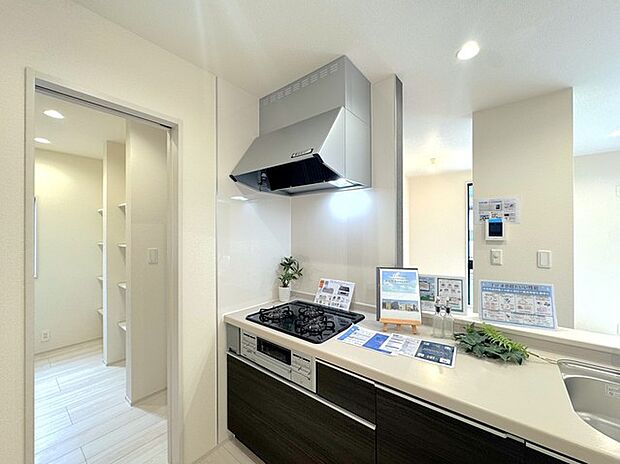 3口コンロ&レンジフード
