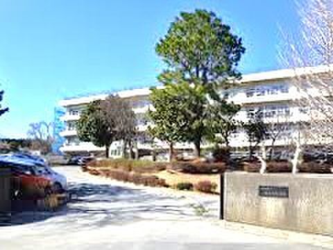 八千代市立大和田中学校(1100m)