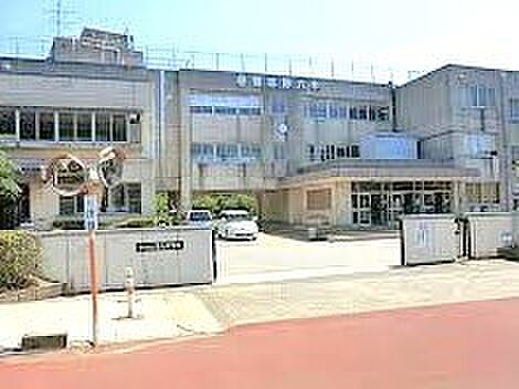 習志野市立第六中学校（650m）