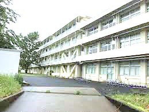 佐倉市立西志津小学校(1600m)